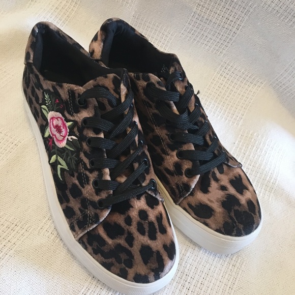 madden girl leopard sneakers
